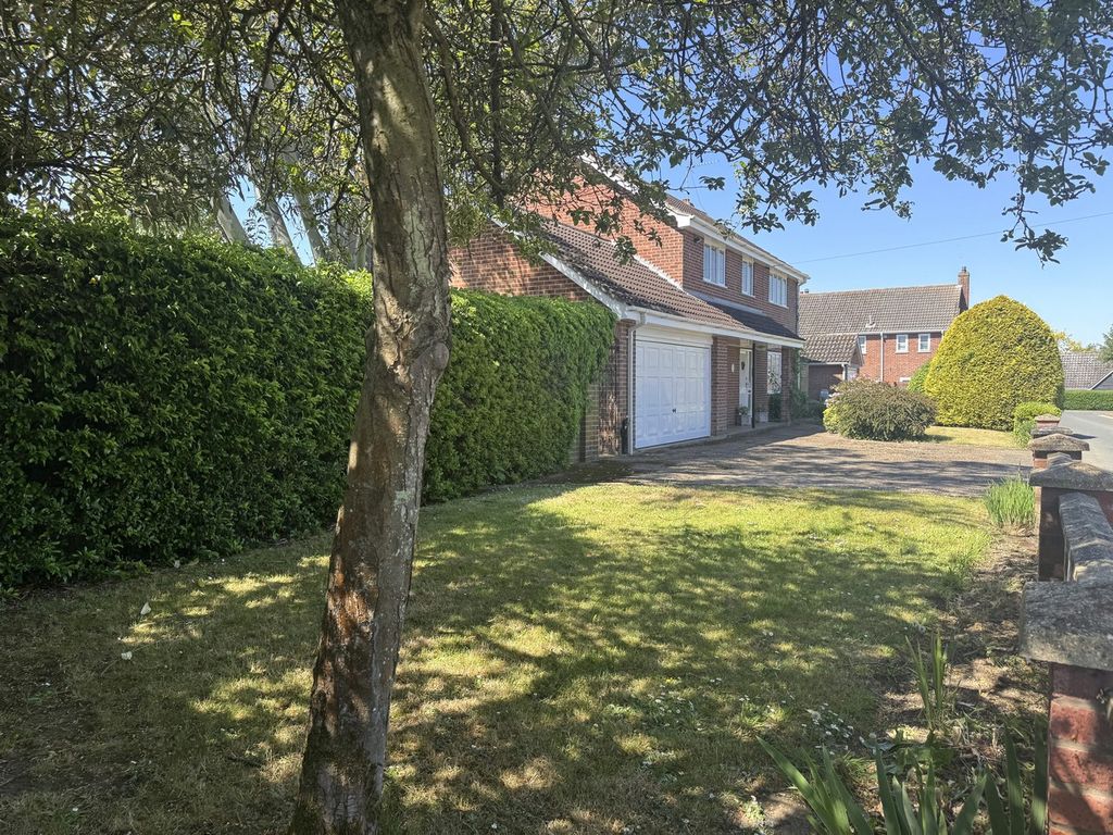 Property photo 2 of 25 30