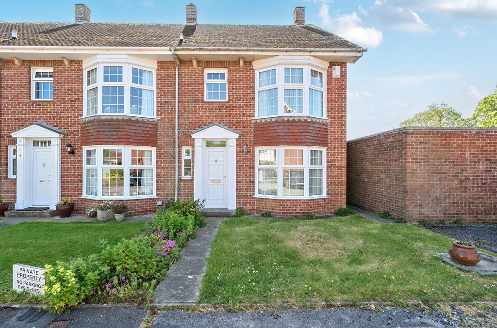 Property photo 1 of 12 1449047-23-69F20F...