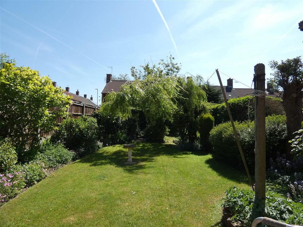 Property photo 2 of 19