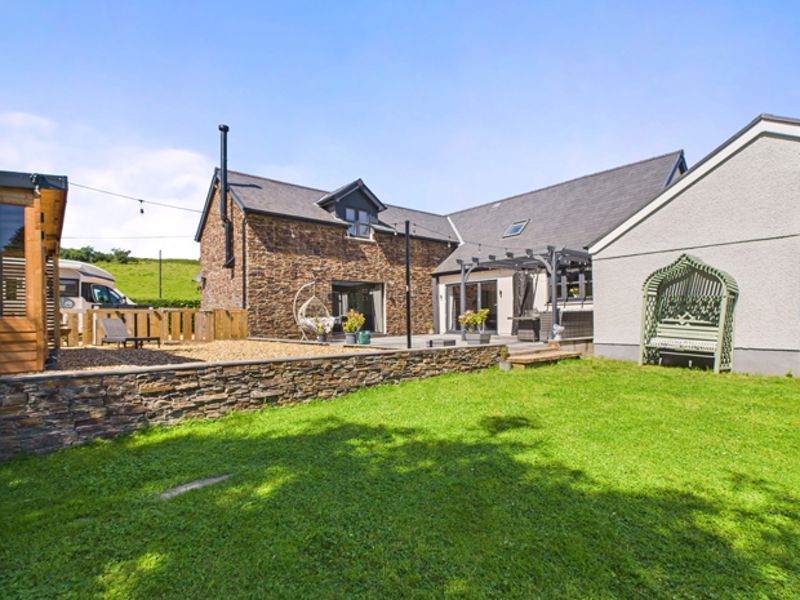 Property photo 1 of 57 Photo 7