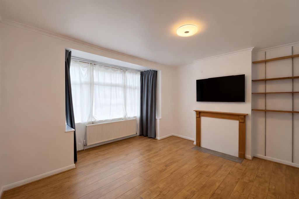 Property photo 2 of 10 Living Room