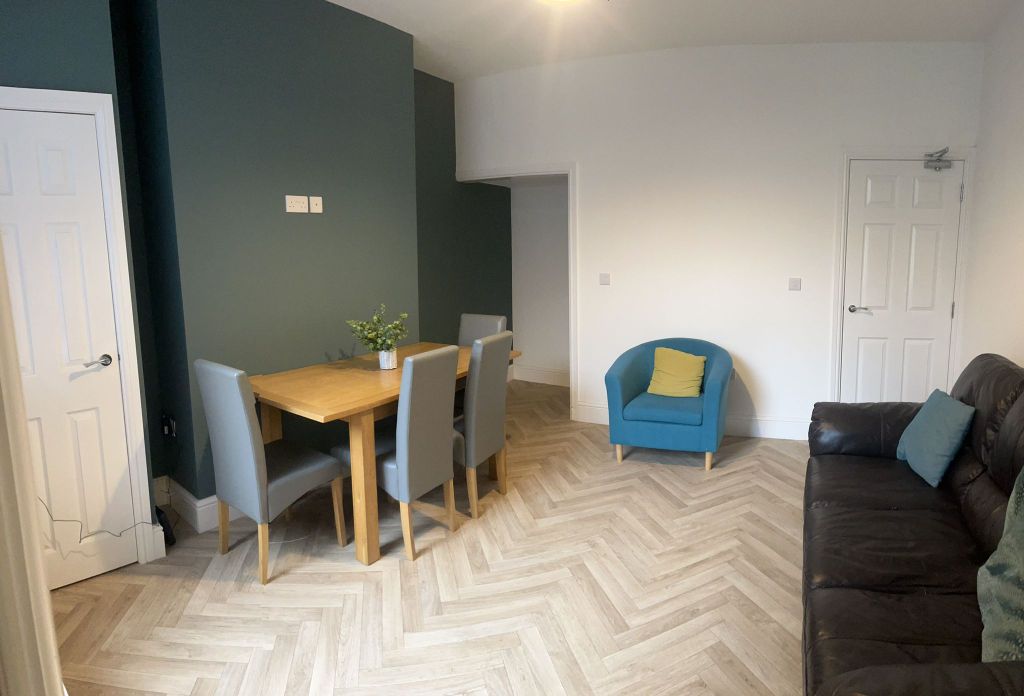 Property photo 2 of 3