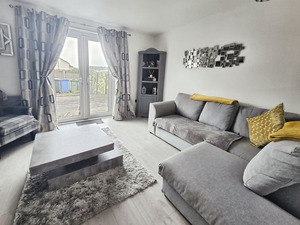 Property photo 3 of 9 266Fc8Fc-Da2E8Acc-74A0-4E9d-A780-31Ffdf3c2F25