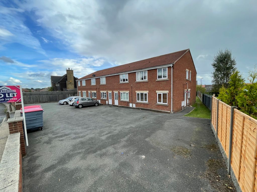 Property photo 2 of 8 Front