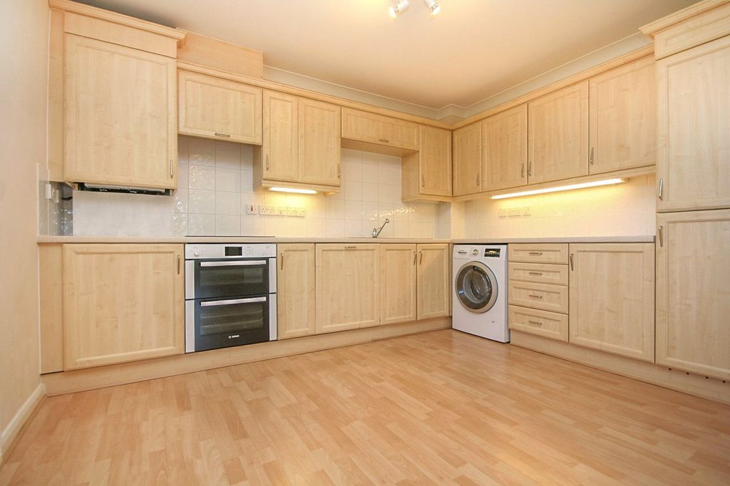 Property photo 1 of 12 Picture No. 29