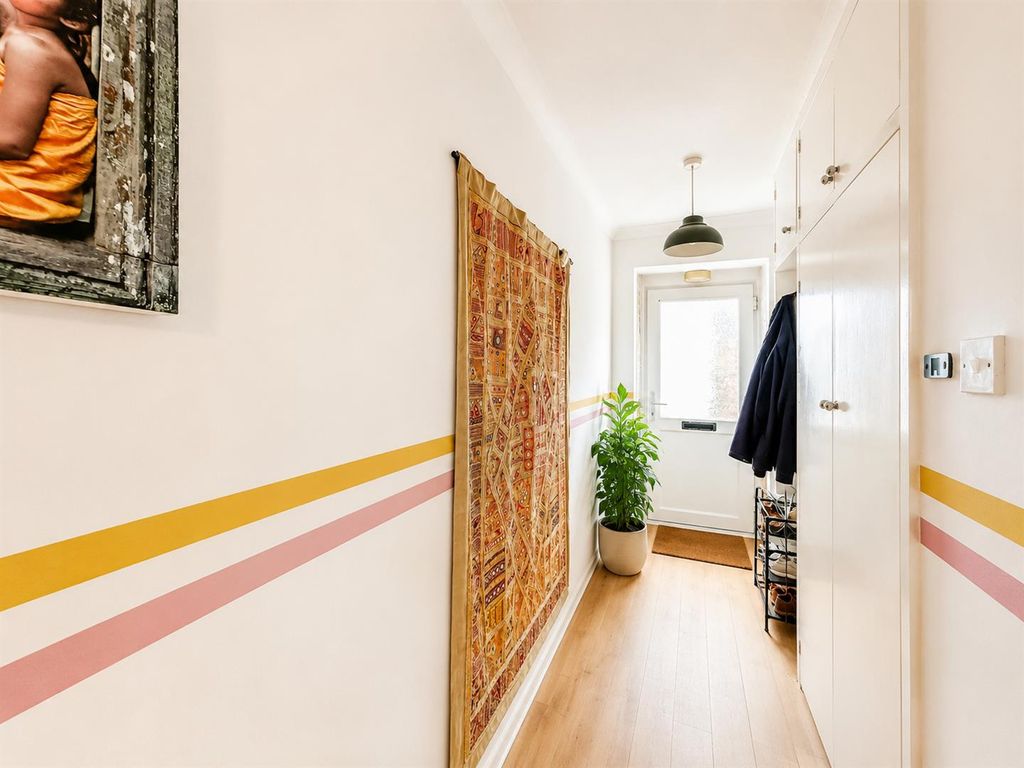 Property photo 2 of 12 58.Png