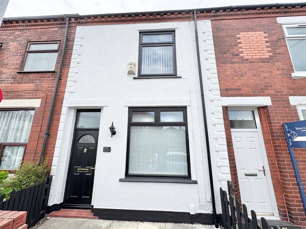 Property photo 1 of 11 Front 2.Jpg