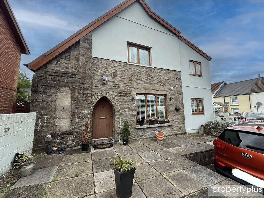 Property photo 1 of 14 Picture No. 01