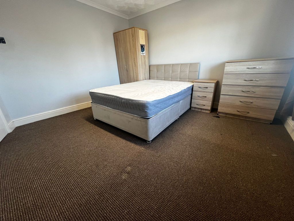 Property photo 3 of 5 2