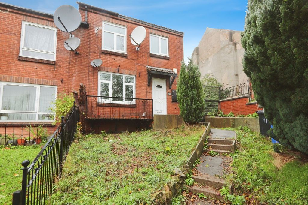 Property photo 2 of 12 Photo