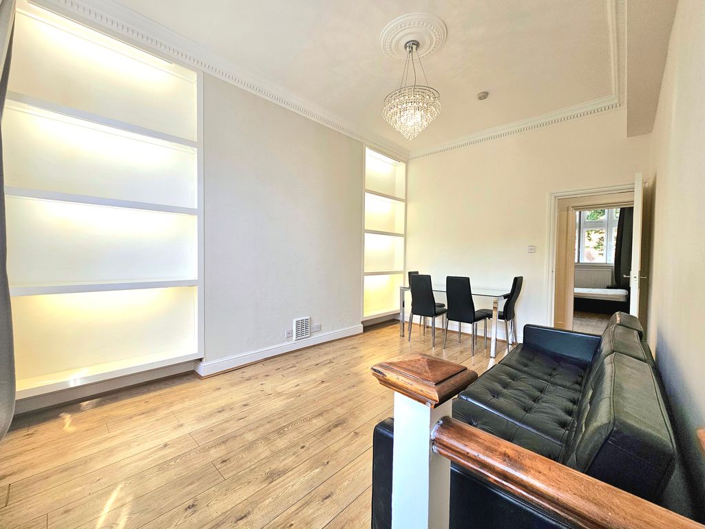 Property photo 1 of 11 1