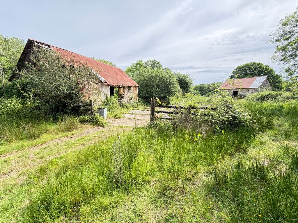Property photo 1 of 3
