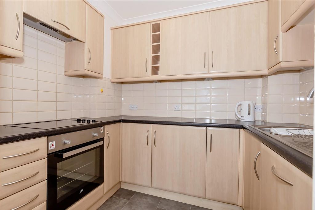 Property photo 2 of 12 Birch Tree Court.Jpg
