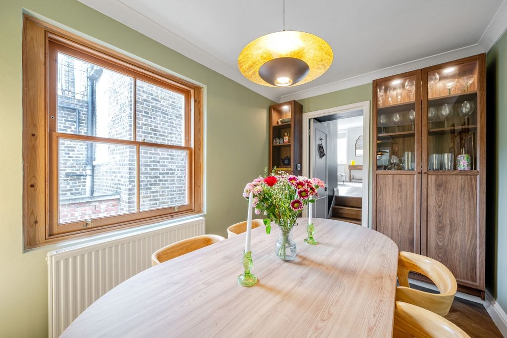 Property photo 3 of 19 1340411-13-689c53...