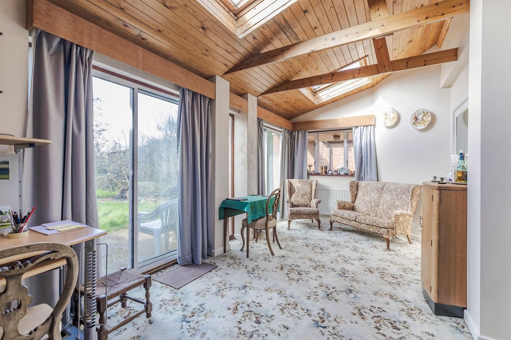 Property photo 3 of 22