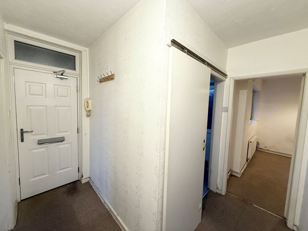 Property photo 3 of 8 Image 3