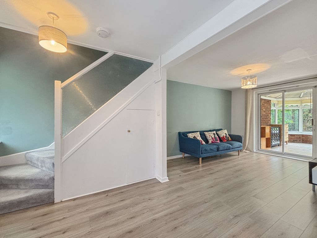 Property photo 3 of 24 2d6B4c976F54c58Df18E899d01E1645E5B9E41d5