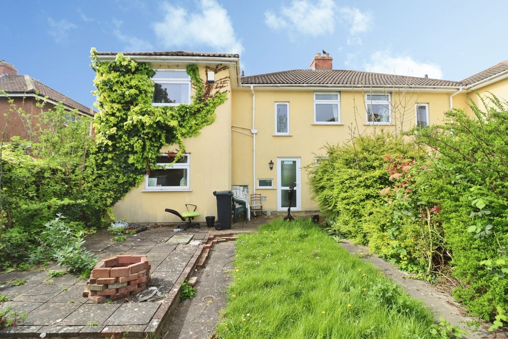 Property photo 2 of 16 Pbox-Img.Jpg