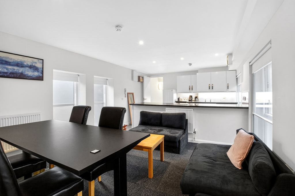 Property photo 2 of 12 Reception Room