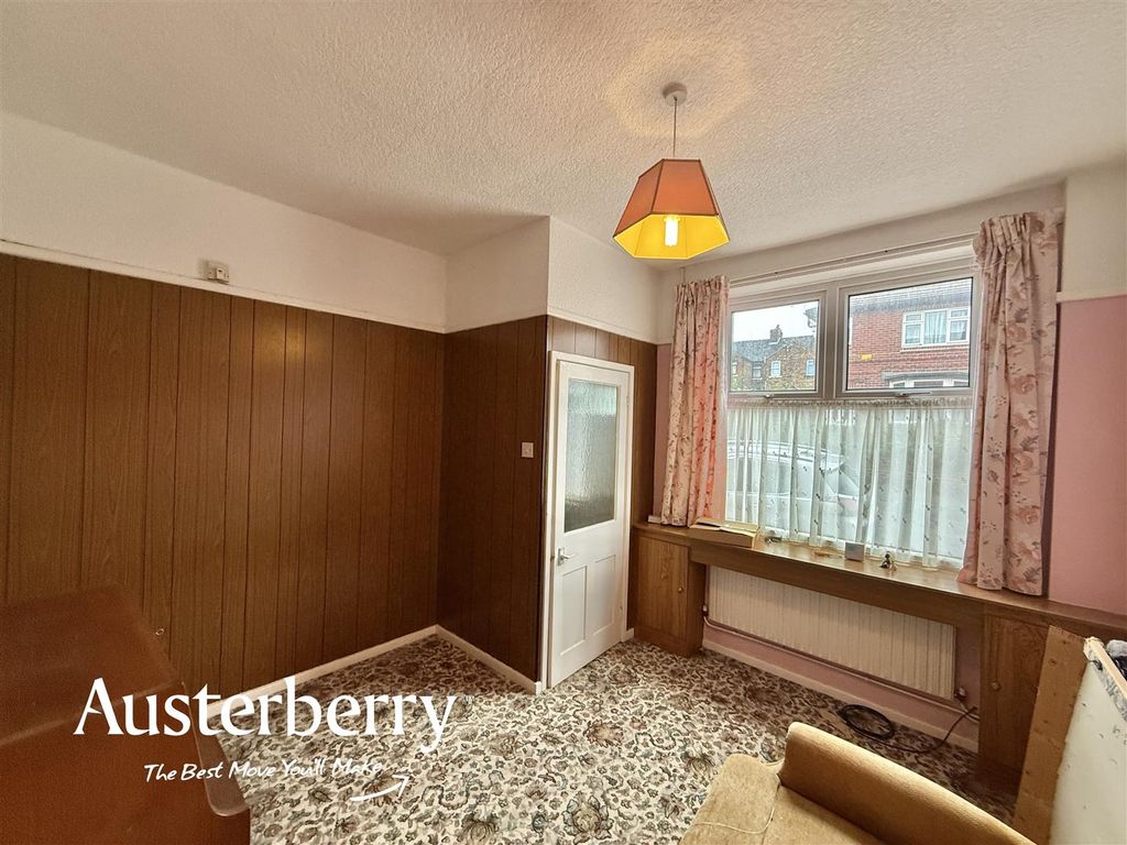 Property photo 2 of 12 Img_0812.Jpg