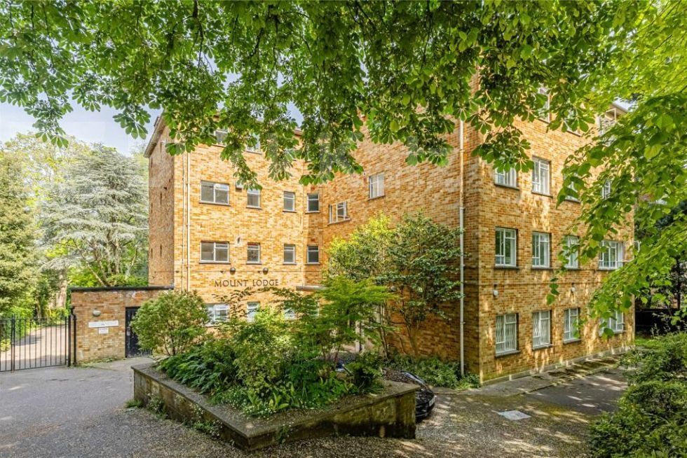 Property photo 1 of 1