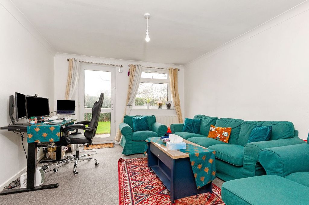 Property photo 3 of 7