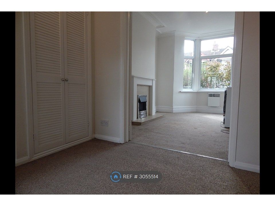 Property photo 3 of 5 Bedroom