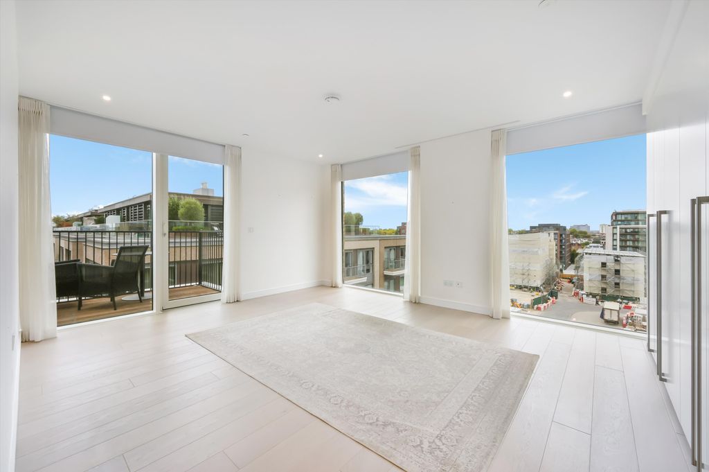 Property photo 1 of 23 Image