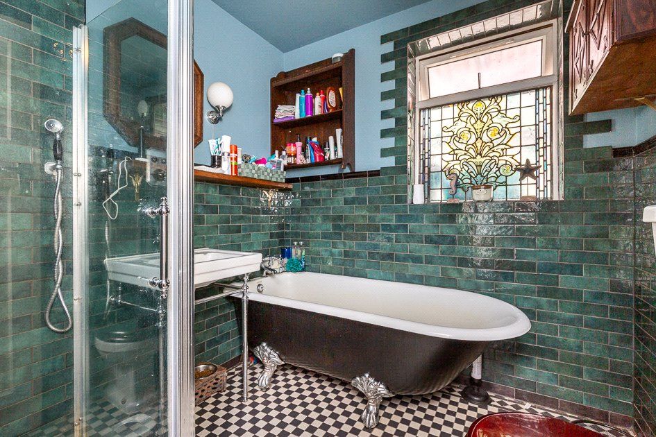 Property photo 2 of 17 Picture No. 10