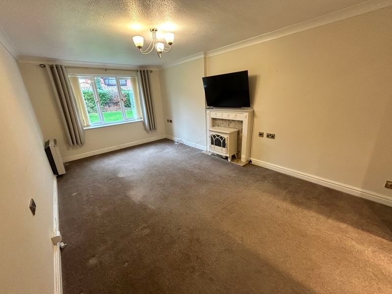 Property photo 2 of 13 Photo 4