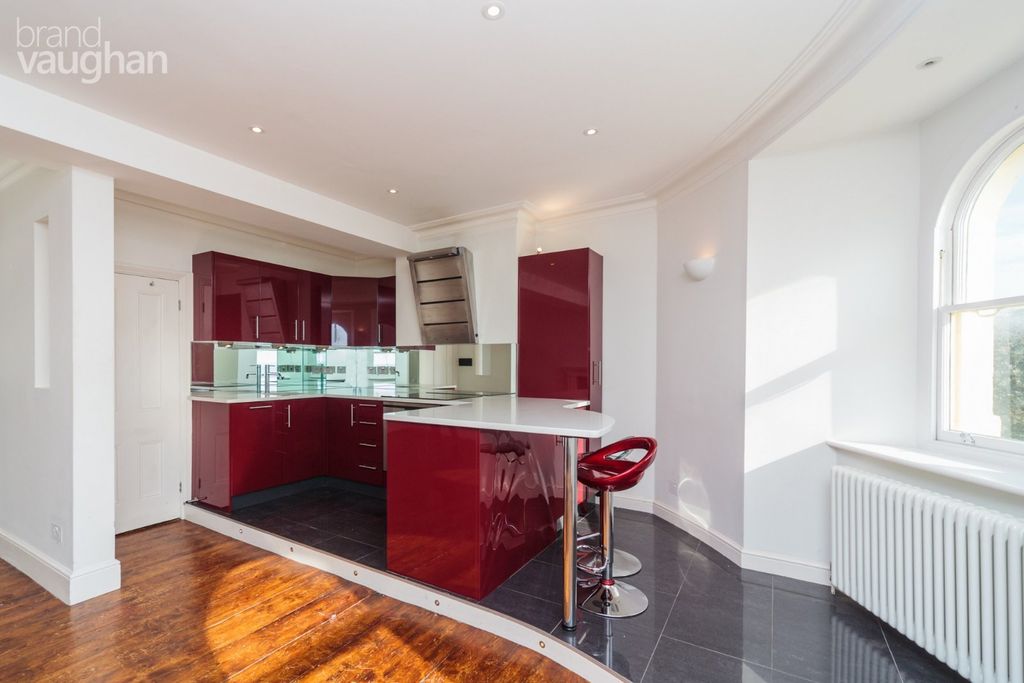 Property photo 3 of 9 Picture No. 20