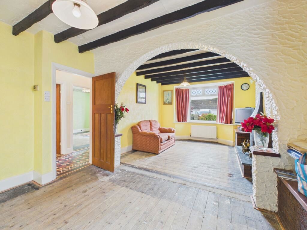 Property photo 2 of 24