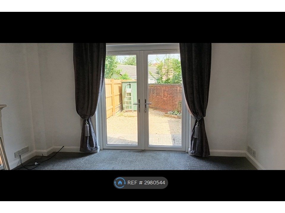 Property photo 3 of 9