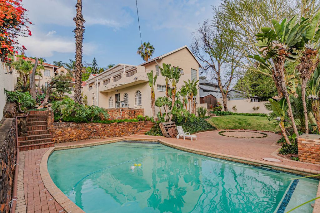 Property photo 1 of 80 Pt1714566