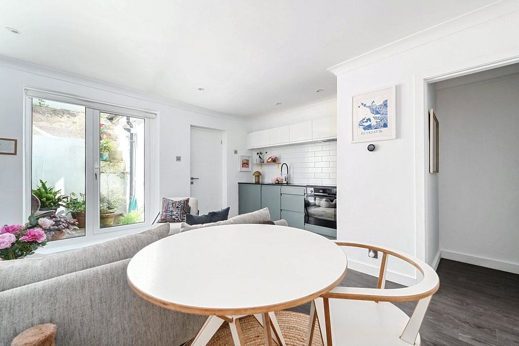 Property photo 3 of 10 Picture No. 15