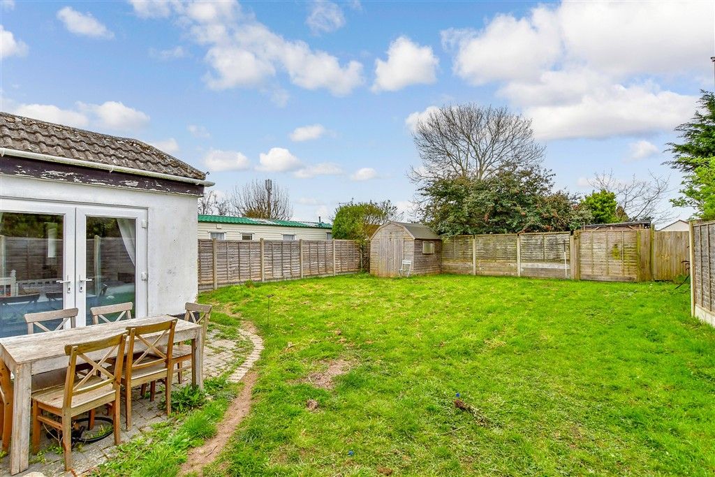 Property photo 2 of 14 Side Garden