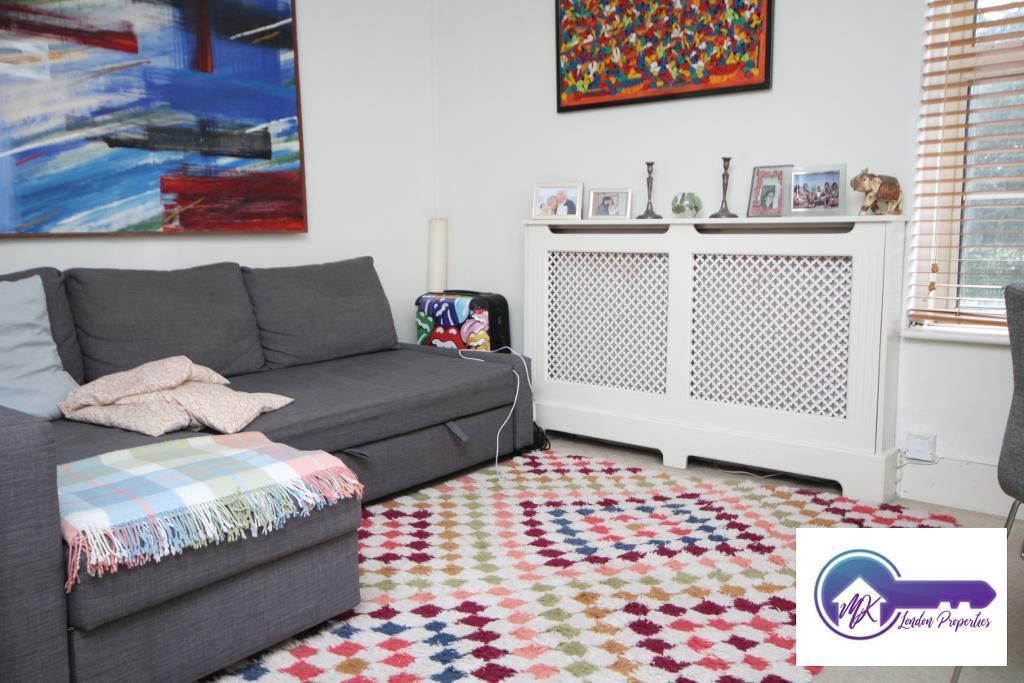 Property photo 2 of 11 Photo 2