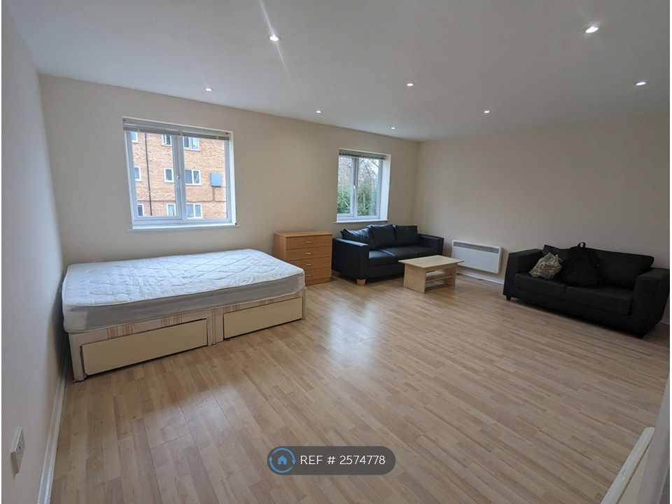 Property photo 2 of 4