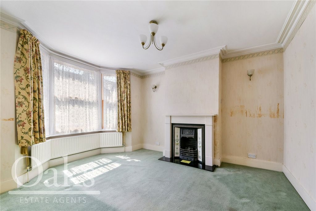 Property photo 2 of 12 Picture No. 02