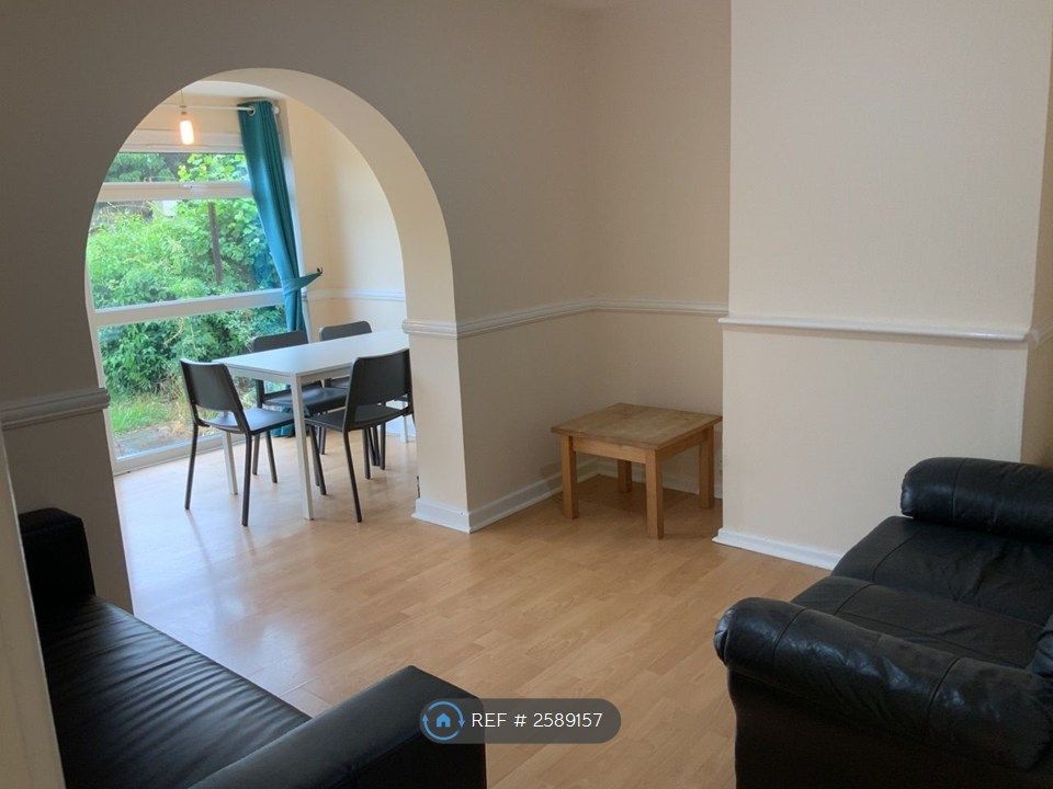 Property photo 3 of 7