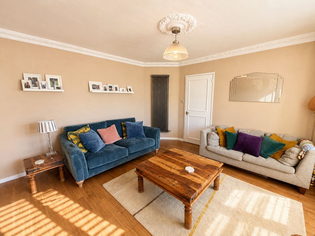 Property photo 1 of 15 Photo 18