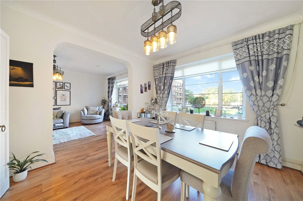 Property photo 2 of 12 Picture No. 06