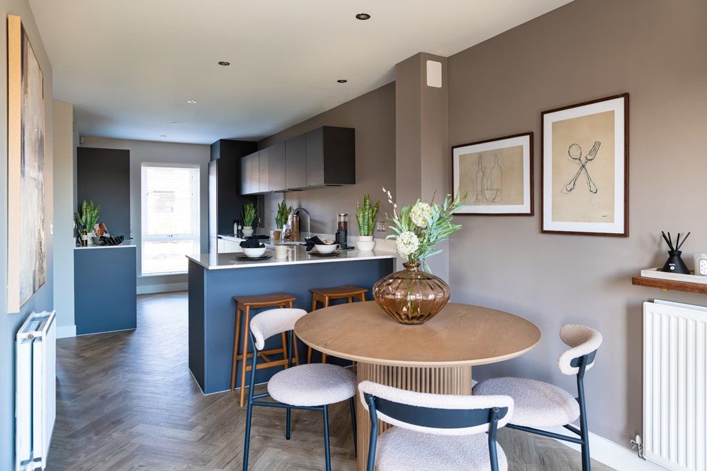 Property photo 1 of 14 A Sociable Space To Cook & Dine