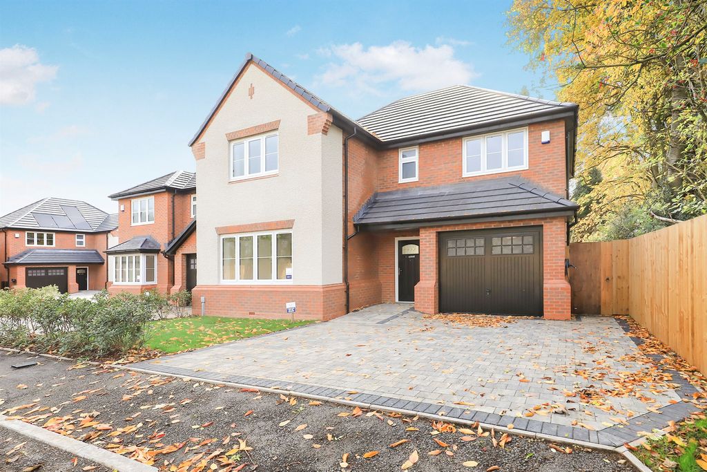 Property photo 2 of 16