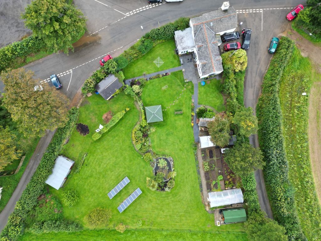 Property photo 1 of 37