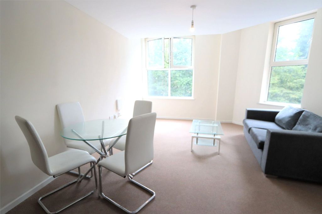 Property photo 3 of 6 Picture No. 02