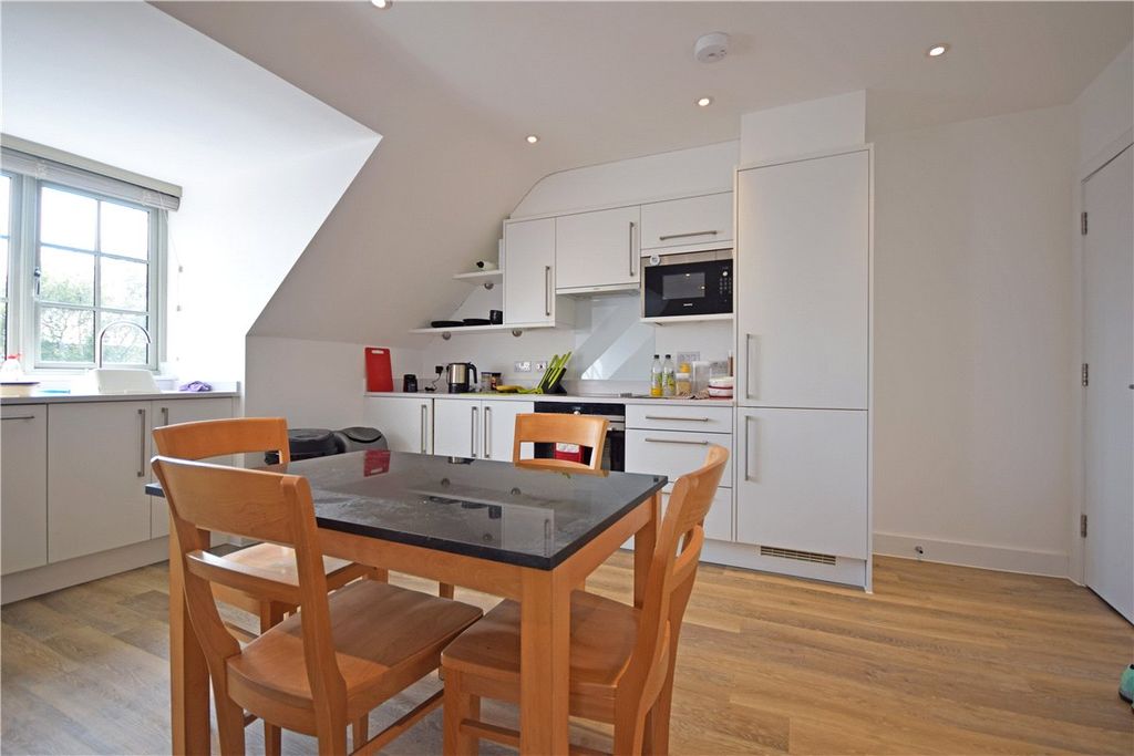 Property photo 3 of 6 Picture No. 07