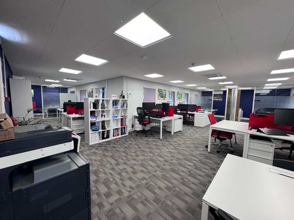 Property photo 2 of 7 Photo 6