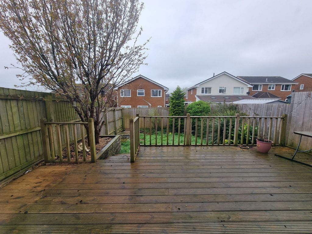 Property photo 2 of 27 Rear Garden