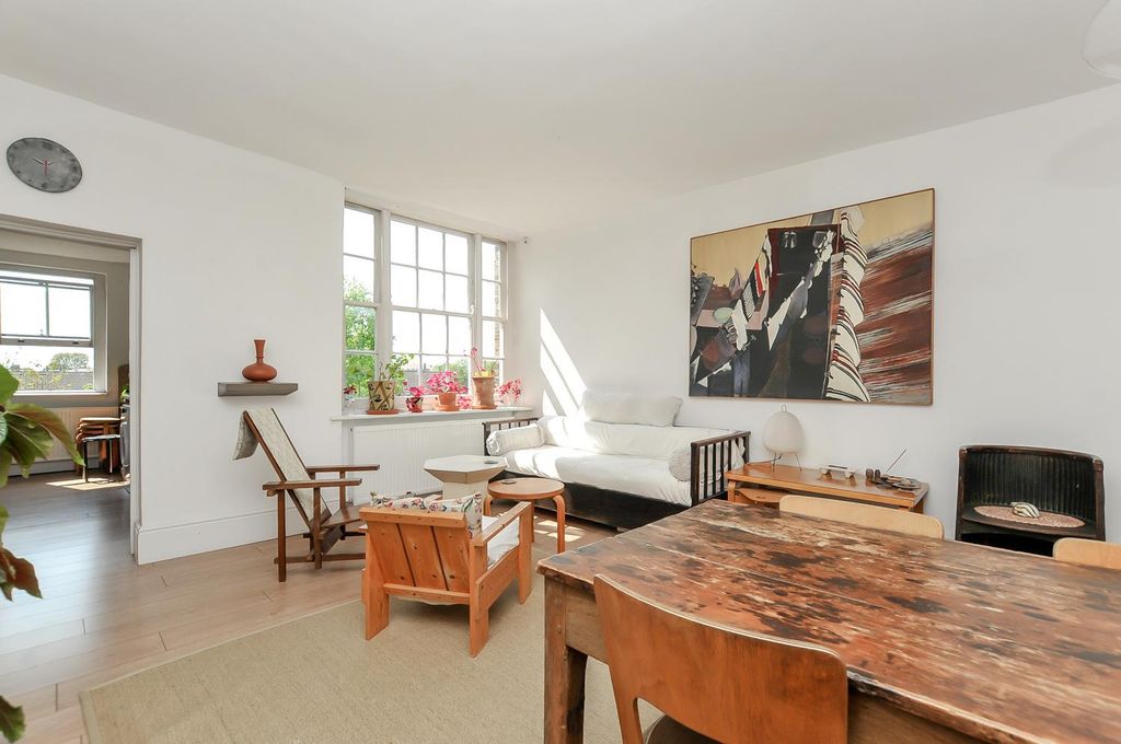 Property photo 3 of 15 8.Jpg